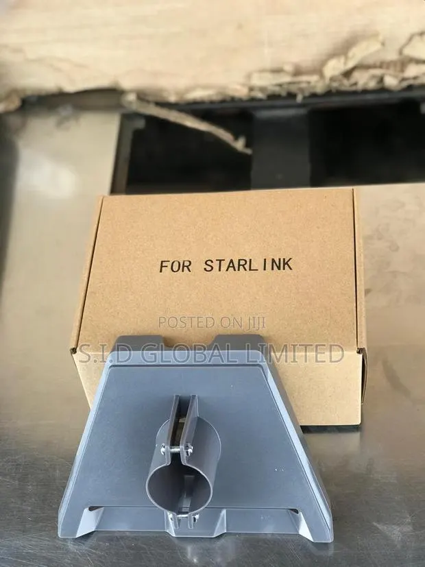 Portable Light Plastic Adapter for Starlink · Photo 1