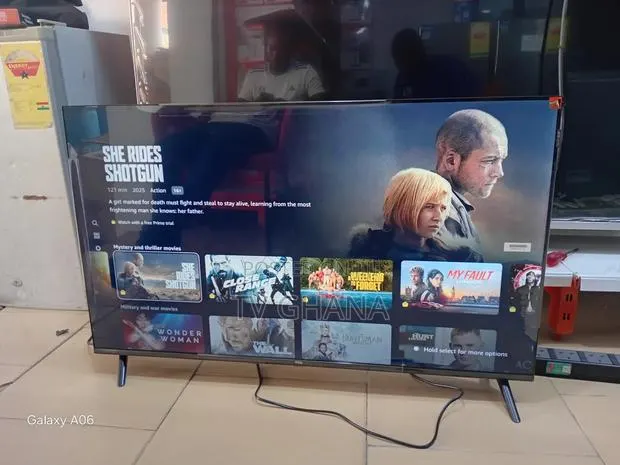 TCL 50” Google Tv — Strong Network, Smooth Streaming 50"Tvs Smart · Photo 1