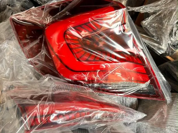 2016,2017,2018,2019,2020,2021 Taillight for Honda Civic · Photo 1