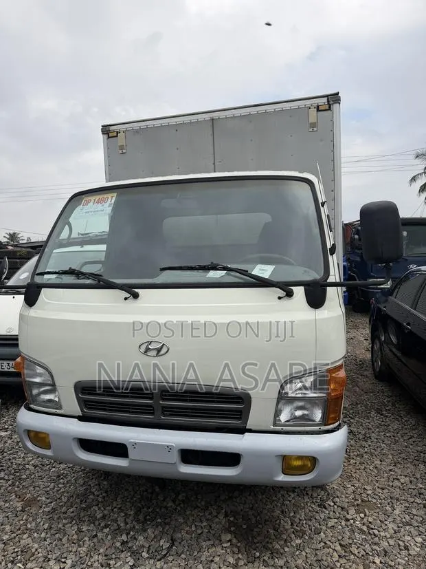 Hyundai Mighty 2 Box / Container