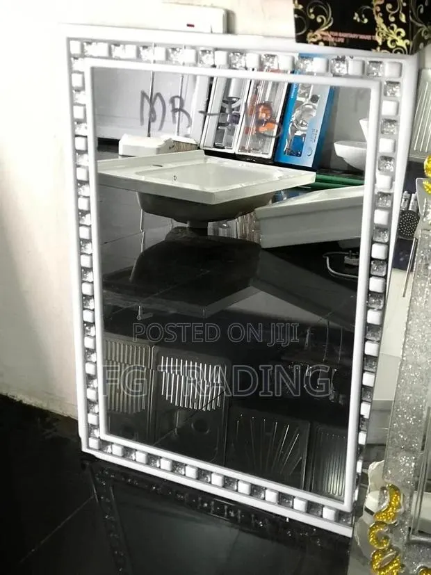 Dressing Mirror/Wall Mirror · Photo 1