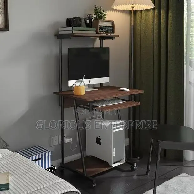 Computer Table · Photo 1