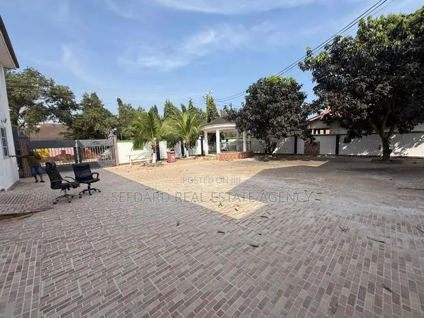 19-Bedroom Fully Furnished Hospital for Sale · Photo 4