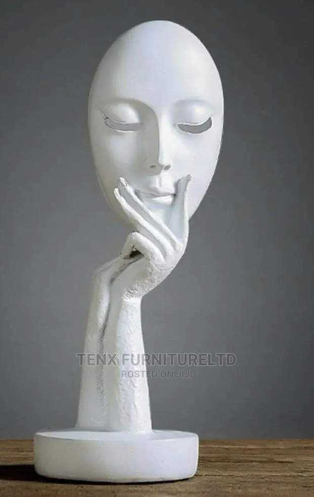Abstract Face Decorative · Photo 1