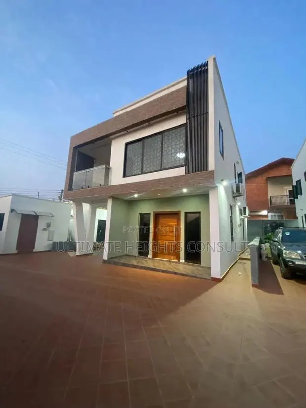 4bdrm House in Nyamekye, Nyanmekye for rent · Photo 1