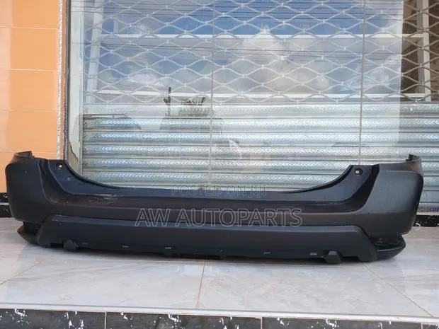 Nissan Rogue 2017-2019 Back Bumper · Photo 1
