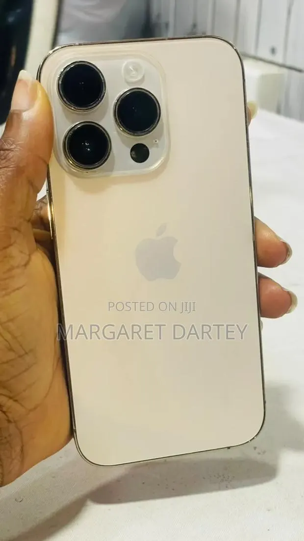Apple iPhone 14 Pro 128 GB Gold · Photo 1