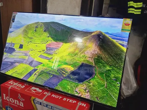 Asano 50 Smart Tv Clear Upgrade, Tv That Lifts Space · Photo 1