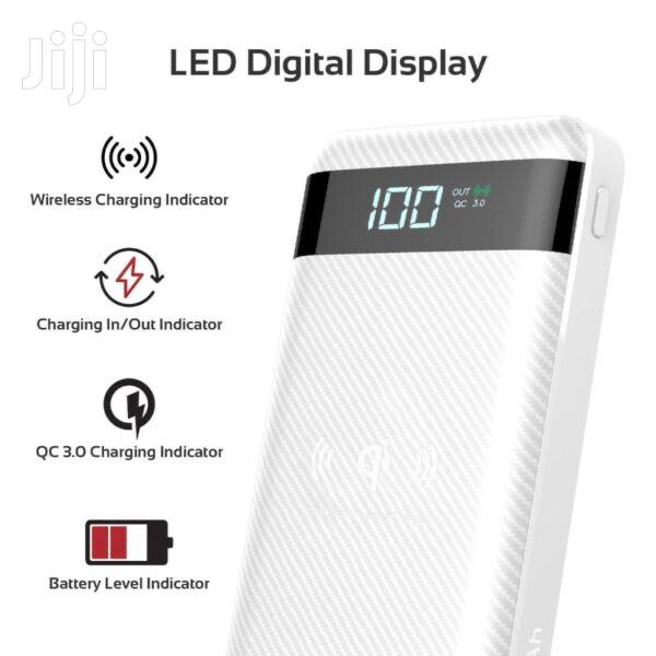 Auratank-20 Fast Wireless Power Bank With USB+ QC3.0 · Photo 2