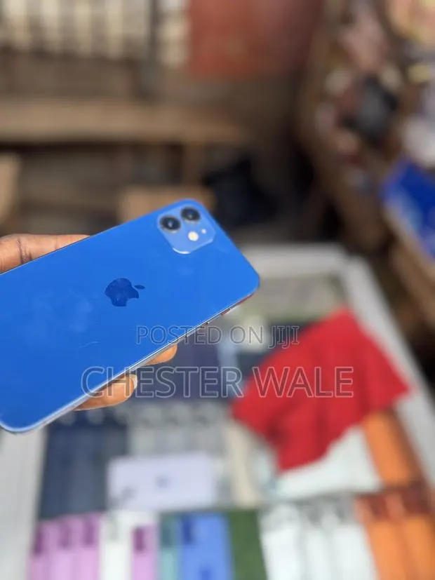 Apple iPhone 12 256 GB Blue · Photo 1