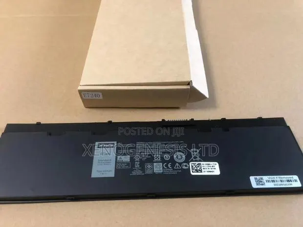 Dell Latitude E7240 · Photo 1