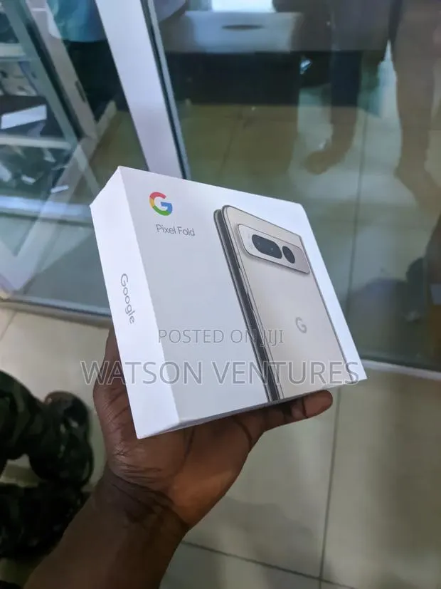 New Google Pixel Fold 256 GB Gold · Photo 1