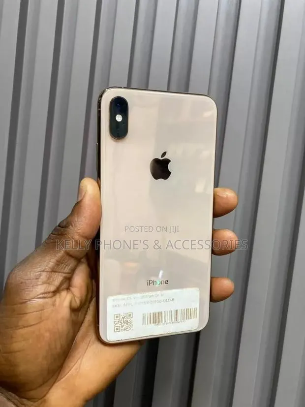 Apple iPhone XS Max 64 GB Gold · Photo 1