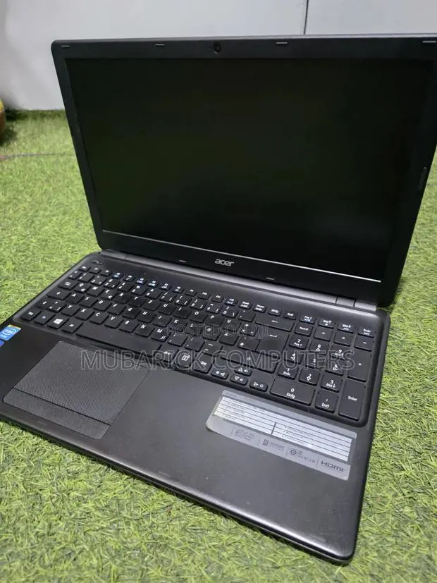 Laptop Acer Aspire E1-532 4GB Intel Pentium HDD 250GB · Photo 1