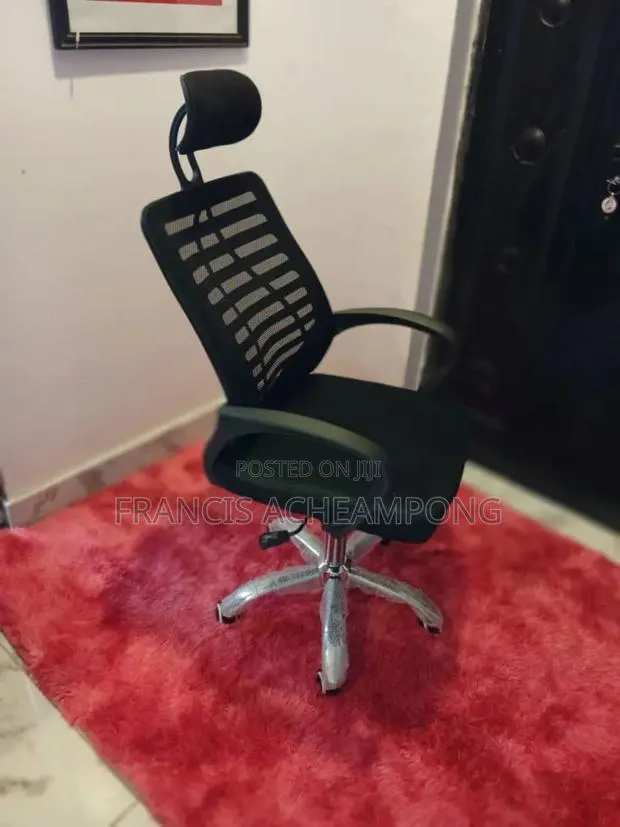 Office Chair · Photo 1