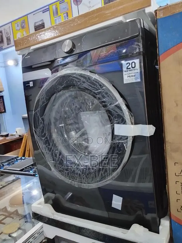 Samsung Washing and Drying Machine High Quality Powerful · Photo 1