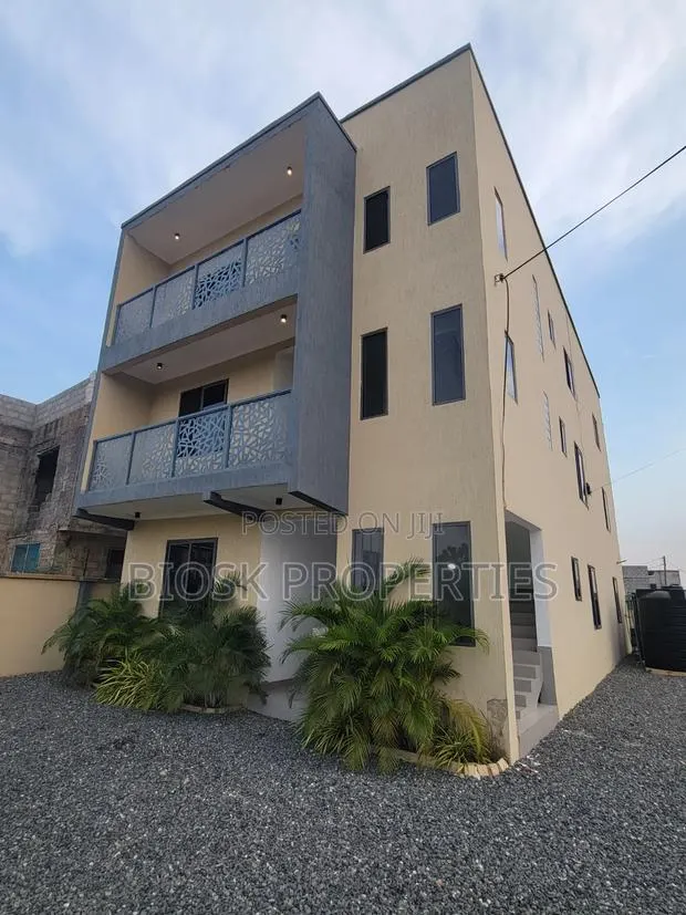 2bdrm Apartment in Biosk Properties, Malejor for rent · Photo 1