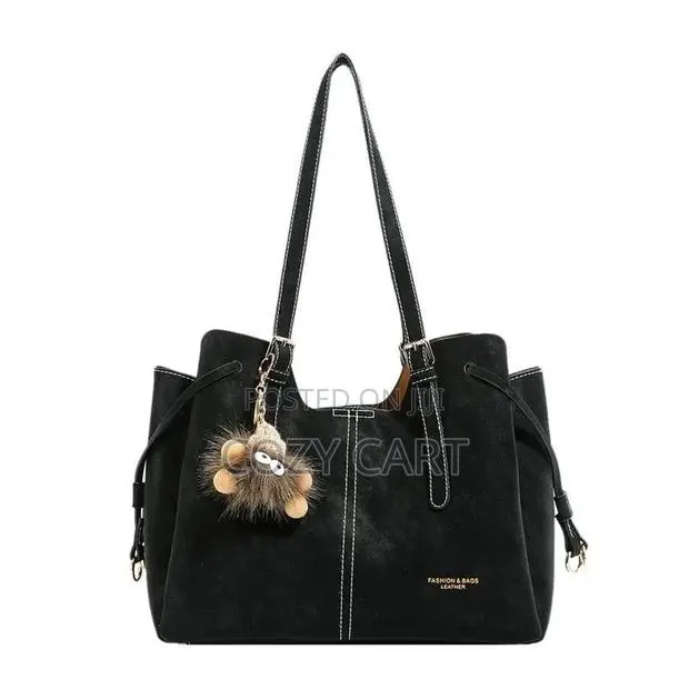 Bag With Charm · Photo 1