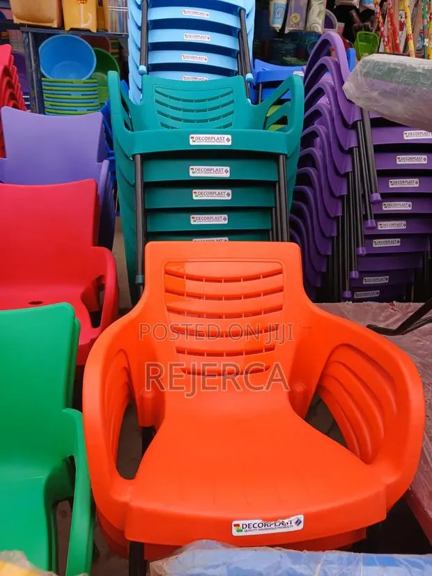 Please Chair for Sale · Photo 1