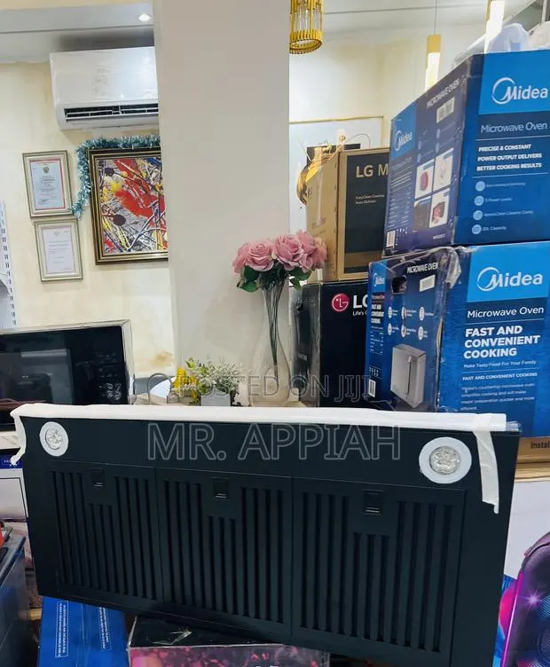 Classic Kenwood 900T Built in Heat Extractor(Black). · Photo 1