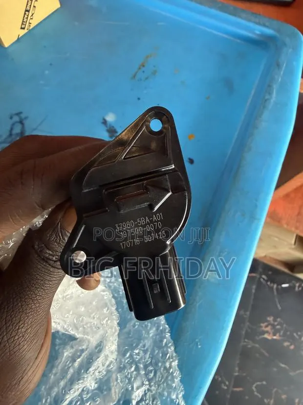 Airflow Meter Sensor Toyota Corolla 2004 2024 Yaris Tacoma Hilux · Photo 1