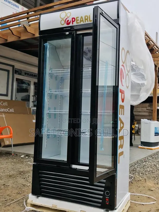 Pearl PVC-622-2B Doubledoor Display Fridge Essential · Photo 1
