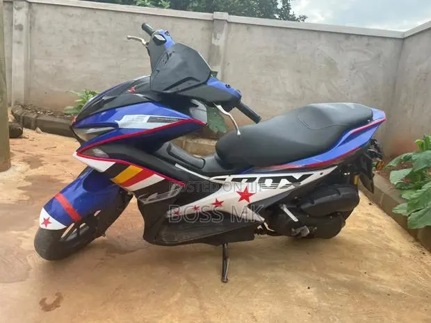 Yamaha Aerox 2022 Blue · Photo 4