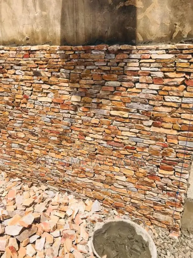 Man-Cut Shell Stone | Natural Stone Laying · Photo 1
