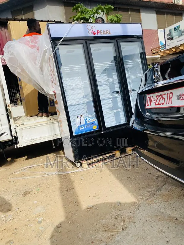 Affordable Pearl PVC-150 Three Door Electric Display Fridge · Photo 1