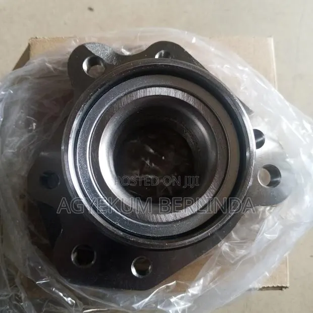 Honda CRV 1998 Back Hub Bearing Left/Right · Photo 1