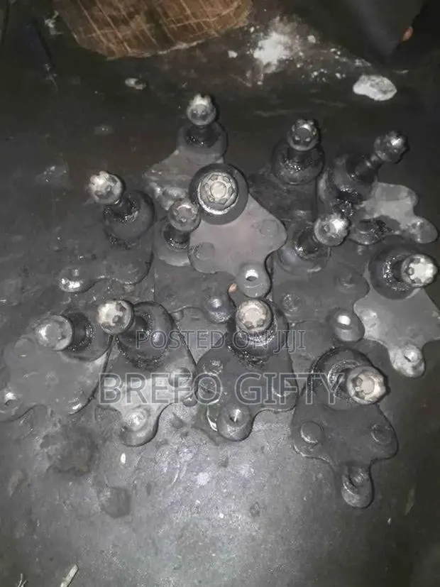 Toyota,Honda,Hyundai Nissan Ball Joints · Photo 1