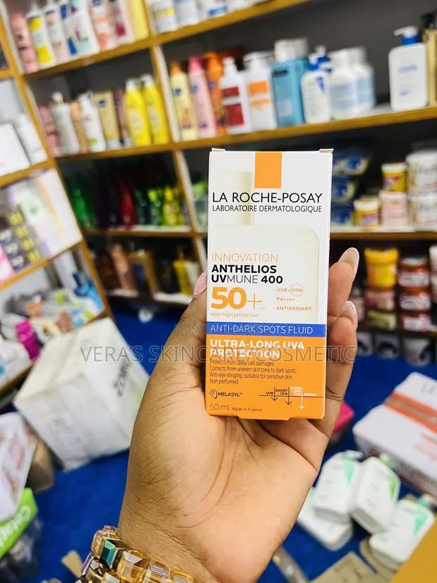 La Roche-Posay Anti Dark Spots Sunscreen · Photo 1
