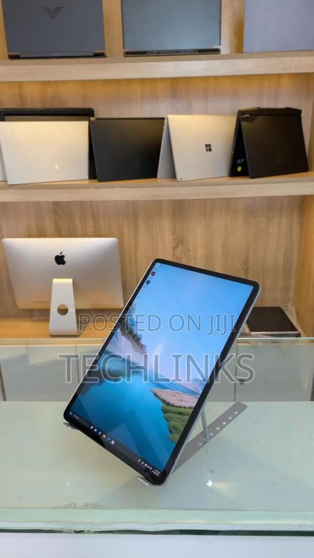Laptop Microsoft Surface Laptop Studio 32GB Intel Core i7 SSD 1T · Photo 1