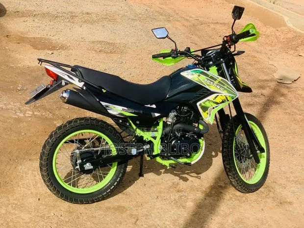New Apsonic AP200GY-9 2025 Green · Photo 1