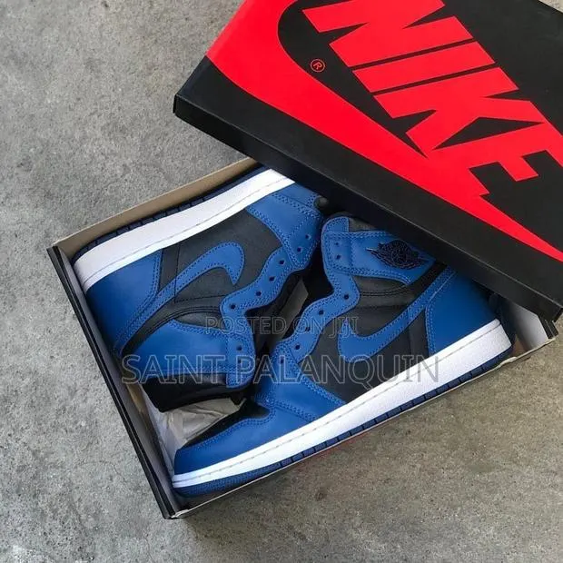 Nike Retro One · Photo 1