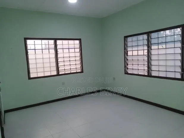 1bdrm Apartment in Old Barrier for rent