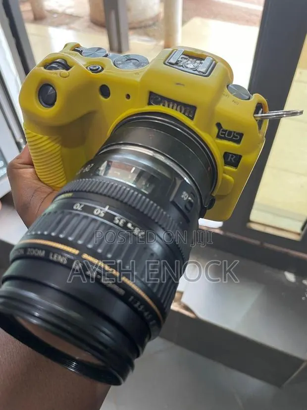 Canon RP Used Plus Ultrasonic 28-105mm F4 Going for Gh10K · Photo 1