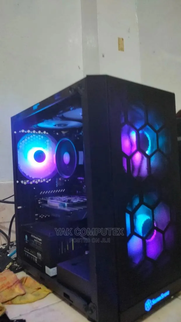 New Desktop Computer MSI Model 16GB Intel Core I7 SSD 256GB · Photo 1