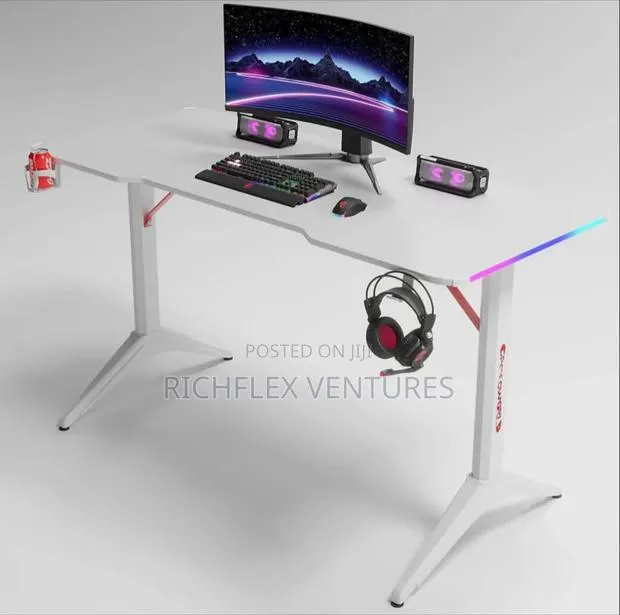 1.4meter Miuz Ergonomic RGB Computer · Photo 1