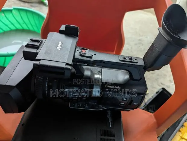 Professional Panasonic Broadcast Camera · Photo 1