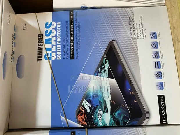 iPad/Tablet Protectors · Photo 1