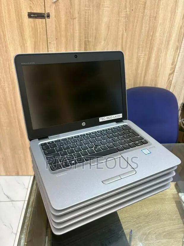 Laptop HP EliteBook 840 G3 8GB Intel Core i5 SSD 256GB · Photo 1