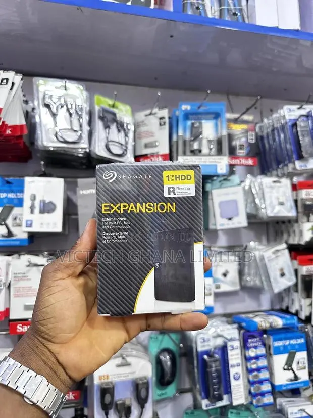Seagate Expansion 1tb External Hard Drive · Photo 1