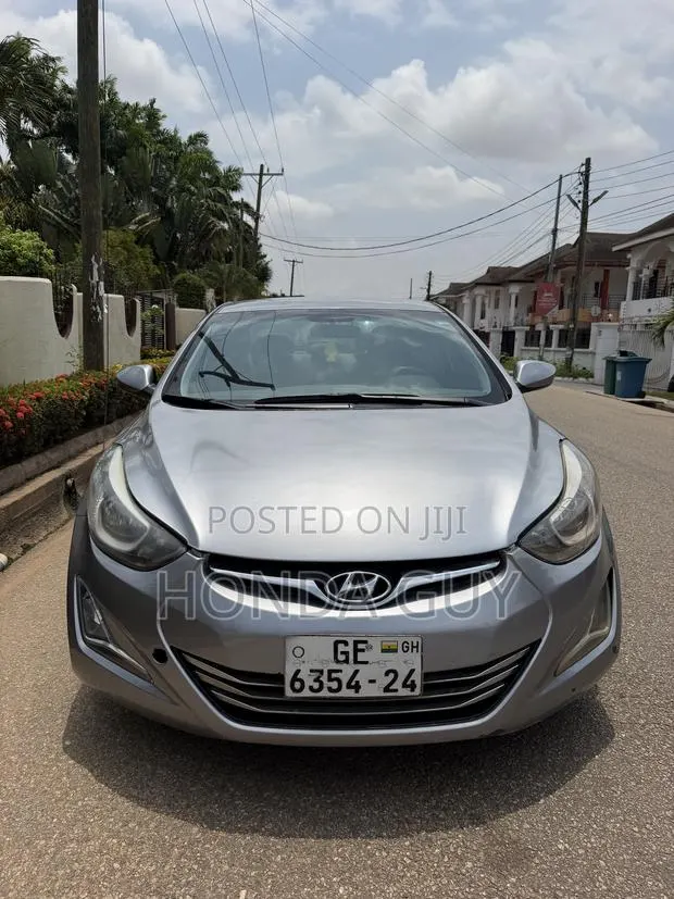Hyundai Elantra Sport 4dr Sedan (2.0L 4cyl 6M) 2015 Silver · Photo 1