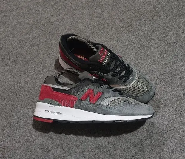 New Balance 997 Gray Stone · Photo 1