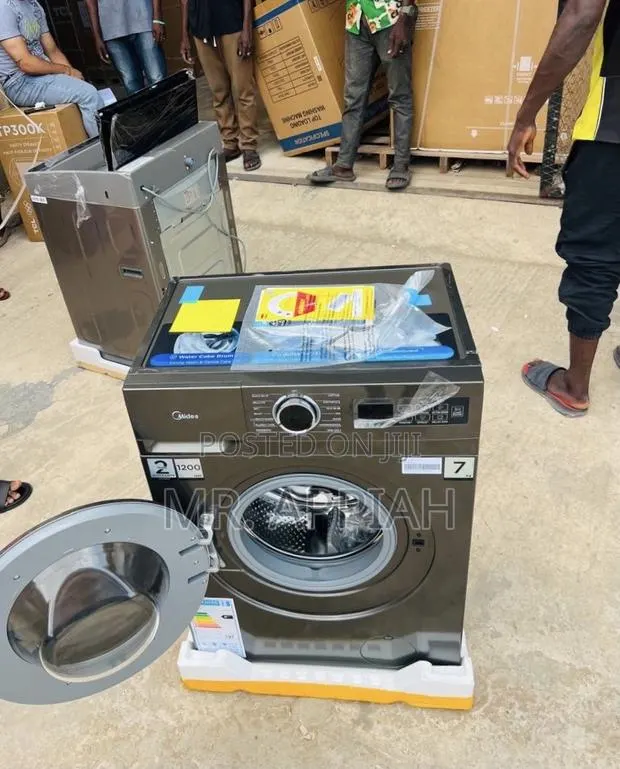 Energy Sufficient Midea 7kg Front Load Washing Machine(Gray)1200 Rpm. · Photo 1