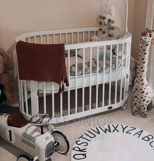 6 In 1 Multifunctional Baby Crib Cot · Photo 1