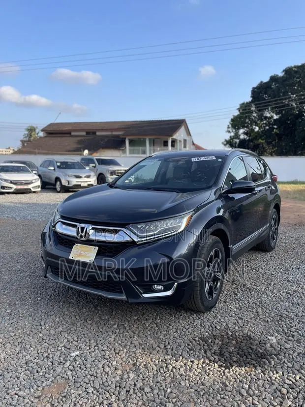 Honda CR-V Touring AWD 2018 Gray · Photo 1
