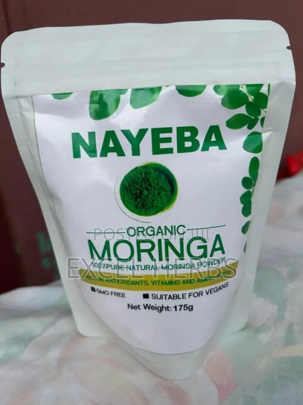 Organic Moringa Leaf Powder 175gs · Photo 1