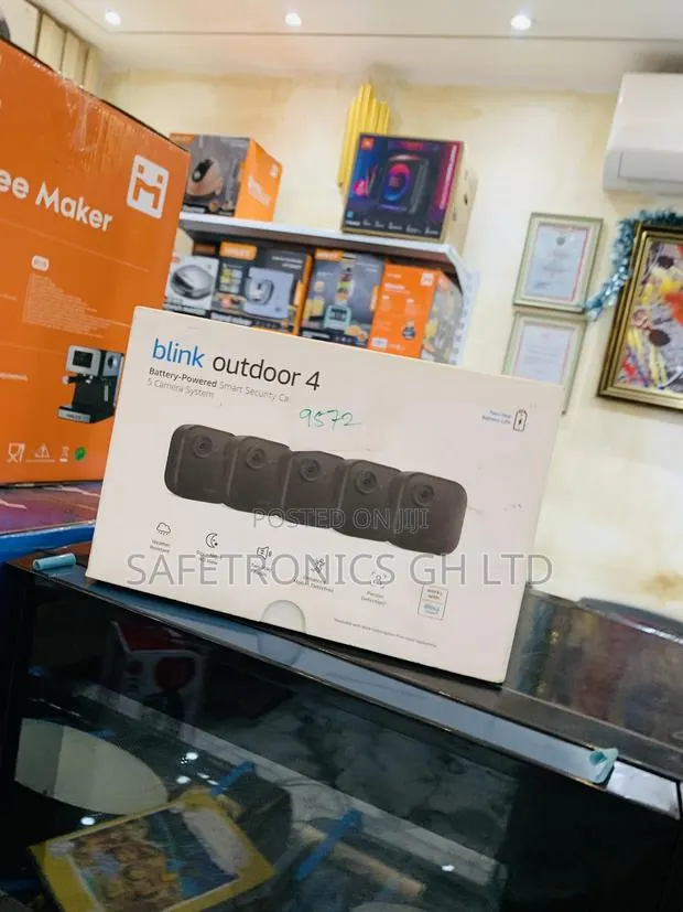 Try Massive Blink Outdoor 4 - Wireless Smart Security Camera, Battery · Photo 1